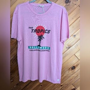 Marine Layer Pink Tropics Graphic Tee Size Medium